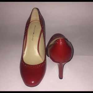 BANDOLINO Red Pump